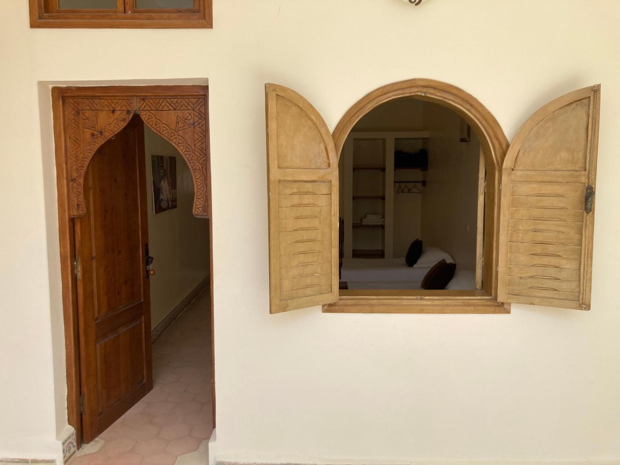 סידי קאוקי Auberge Du Marabout מראה חיצוני תמונה